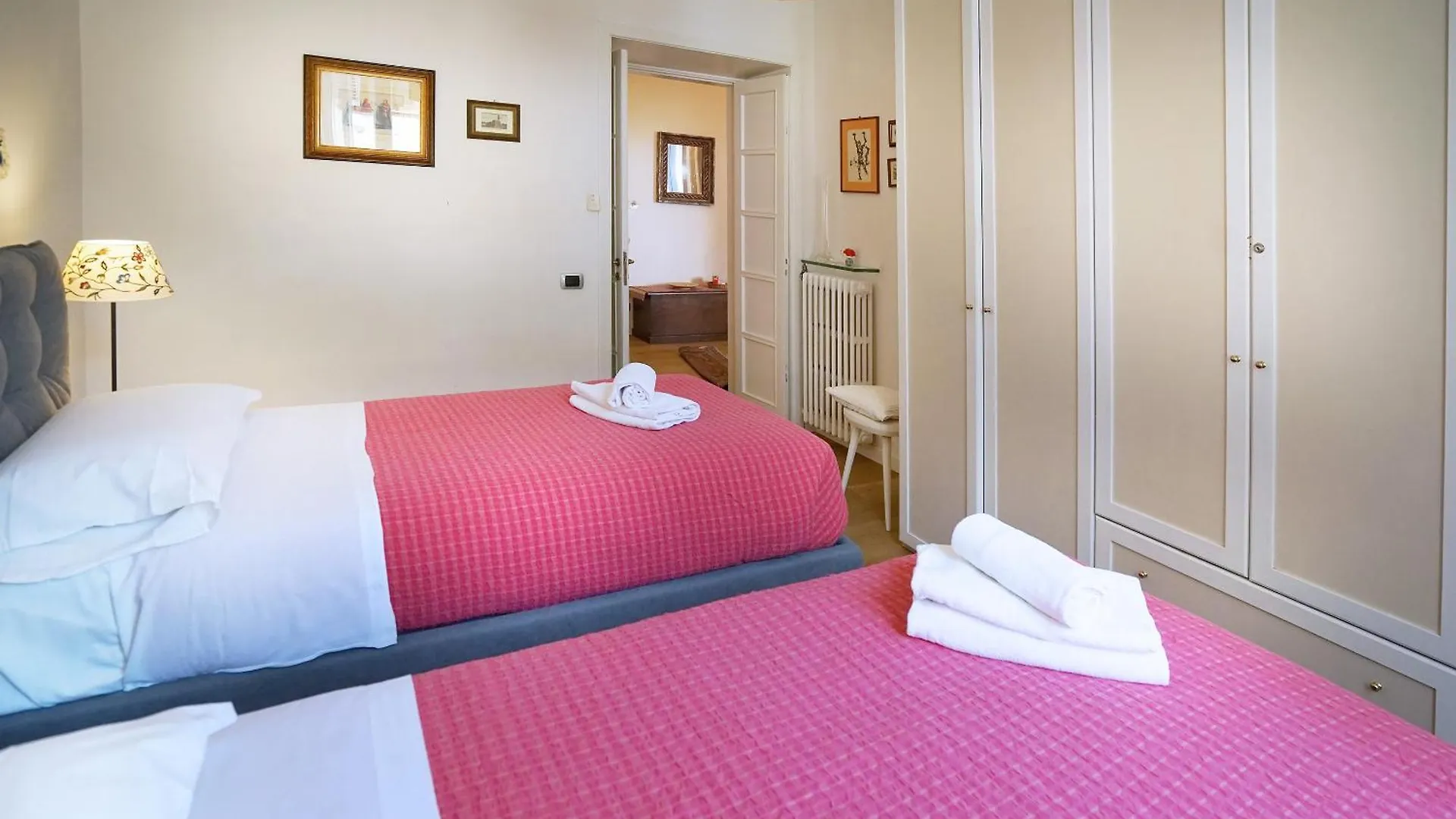 Arnolfhouse Lägenhet Florens Italien
